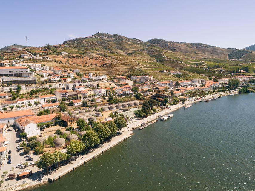 From Pinhão: Douro Valley Rabelo Boat Tour with Audio Guide - Passing under the Eiffel Bridge