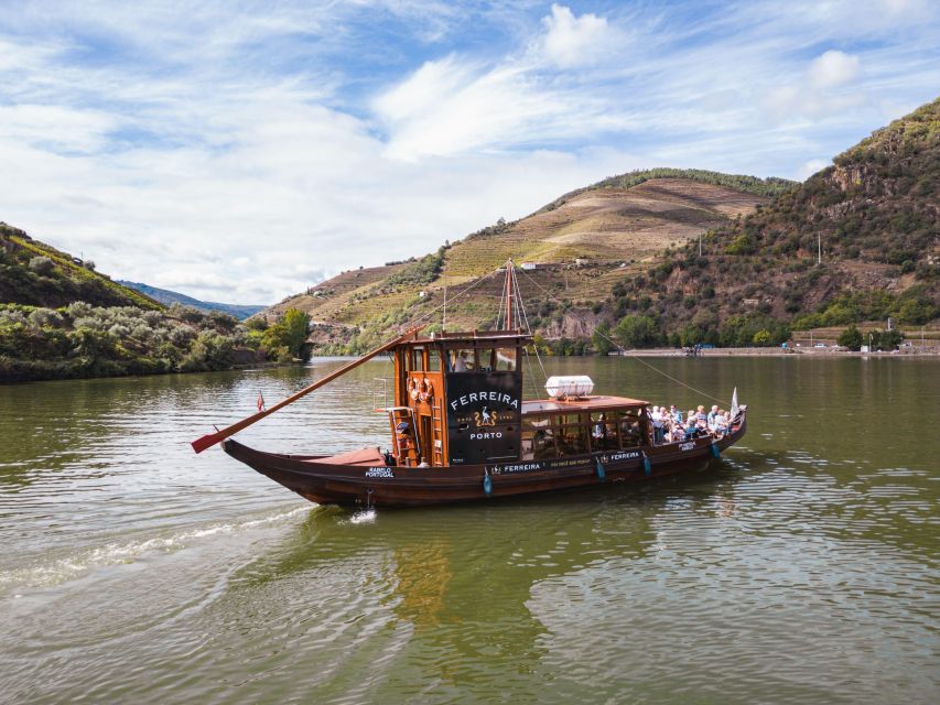 From Pinhão: Douro Valley Rabelo Boat Tour with Audio Guide - What the audio guide adds
