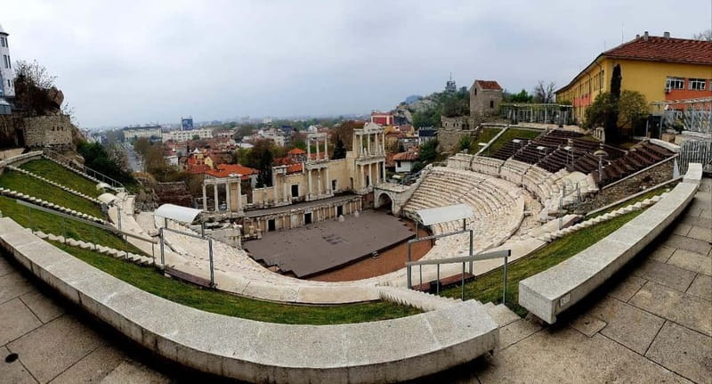 From Sofia: Plovdiv with audio guide + free pick-up - Free time, lunch, and how to use it well