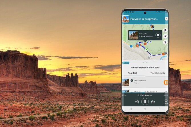 Full-Day Audio Driving Tour of Arches National Park - Moab Fault, Park Avenue, and the first red-rock giants