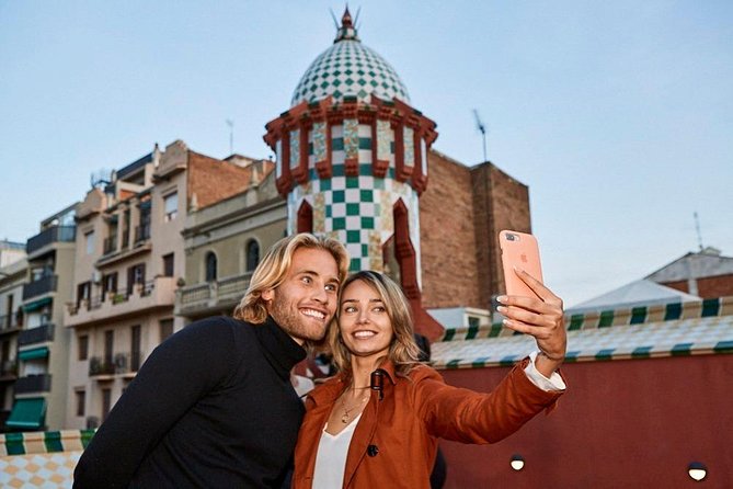 Gaudi´s Casa Vicens Skip the Line Ticket with Audioguide - Gràcia makes the location part of the plan
