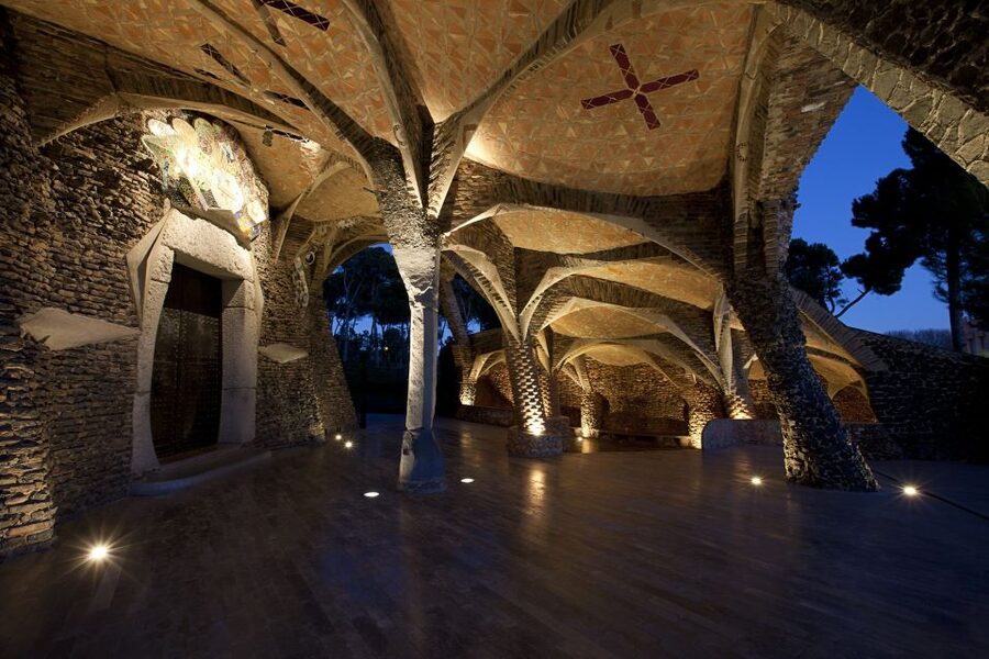 Gaudi's Crypt in Colonia Güell with Audioguide - Planning the rail trip from Barcelona