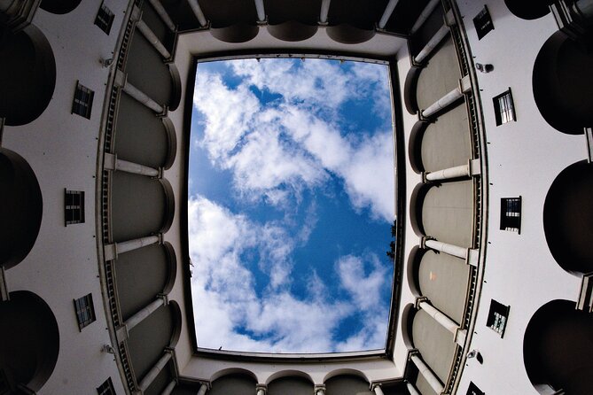 Genova Walking Tour with Audio and Written Guide by a Local - Why this $7.81 Genoa tour offers good value