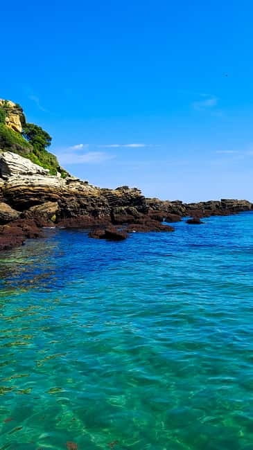 Get to know Hondarribia by sea. Audio-guided boat tour - Paseo Butron, Miramar, and El Puntal