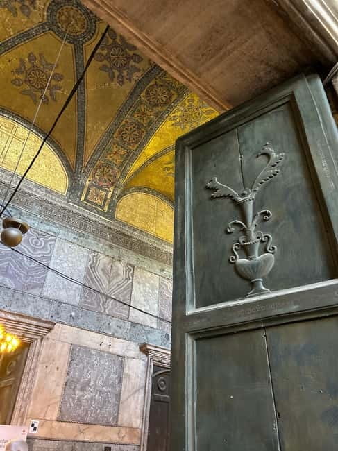 Hagia Sophia Skip-the-Line Ticket & Blue Mosque Audio Guide - Basilica Cistern: the upgrade that changes the day