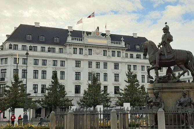 Half Day Self-Guided Audio Walking Private Tour in Copenhagen - Christiansborg: power in one compact complex