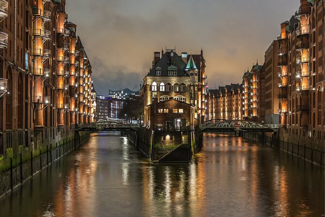 Hamburg Scavenger Hunt and Highlights Self Guided Audio Tour - Price, timing, and real value