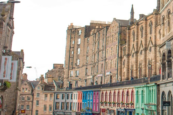 Harry Potter’s Edinburgh: A Self-Guided Audio Tour - Victoria Street brings the Potter theme to life