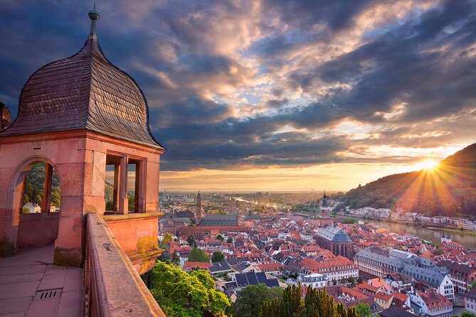 Heidelberg Scavenger Hunt and Highlights Self Guided Audio Tour - Marktplatz and the puzzle rhythm