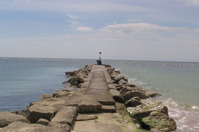 Hengistbury Head: A Self-Guided Audio Tour - A clear voice and a map that keeps you moving