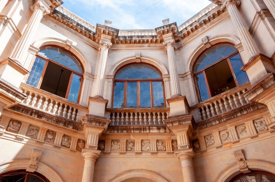 Heraklion: Mobile Self-Guided Audio Sightseeing Tour - Key points at a glance