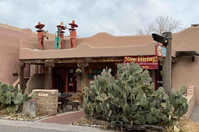 Historic Old Town Albuquerque smart phone App/Audio Walking Tour - Santo Domingo Indian Trading broadens the picture