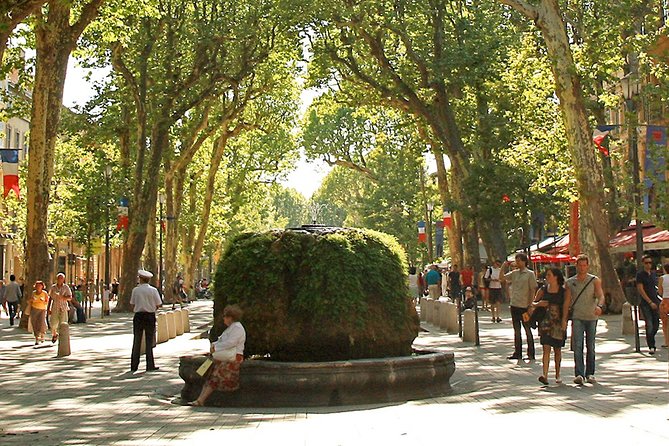 History and Renewal in Aix-en-Provence: A Self-Guided Audio Tour - Starting at Fontaine de la Rotonde