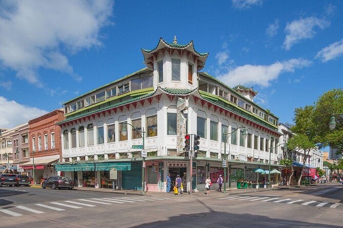 Honolulu Rainforest Self-Guided Audio Tour - Key points at a glance