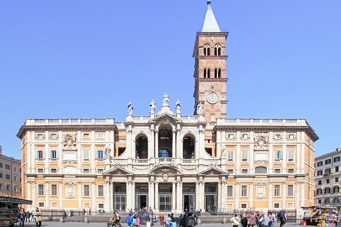 Hop-on Hop-off and Saint Mary Major with Audio Guide Option - Circus Maximus: a useful stop with open space