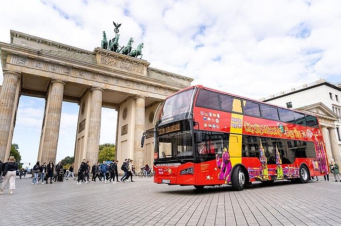 Hop-on Hop-off Berlin Tour with Audio Guide - Rathausstraße and the Icebar connection