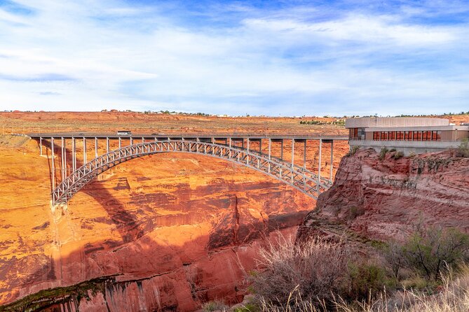 Horseshoe Bend Self-Guided Walking Audio Tour - Hanging Gardens Trail and a pocket of green