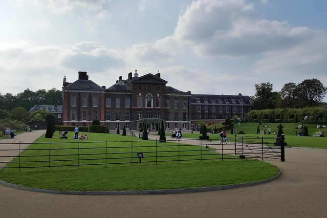 Hyde Park and Kensington Gardens: A Self-Guided Audio Tour - A low-cost way to see London’s royal parks
