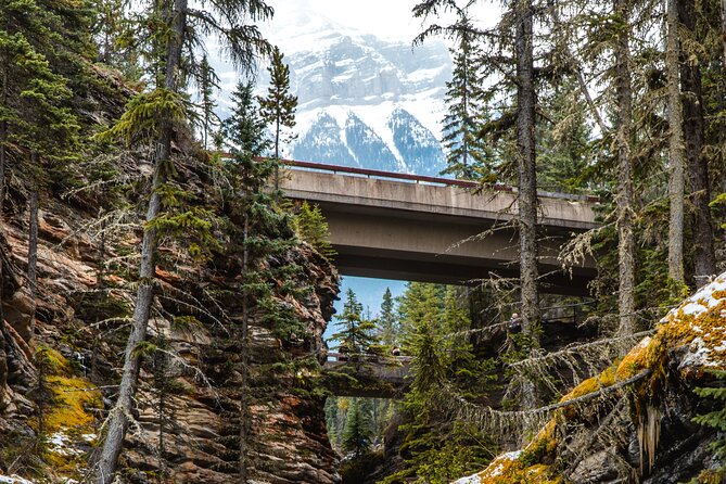 Icefields Parkway: a Smartphone Audio Driving Tour - Entering Jasper: waterfalls, canyons, and park history