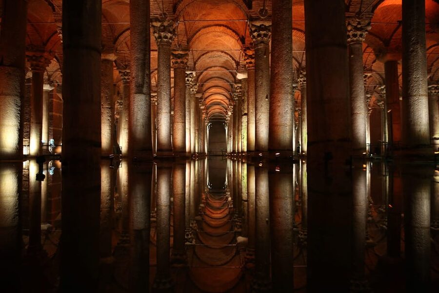 Istanbul: Basilica Cistern Skip-the-Line Entry & Audio Guide - Visiting in heat, humidity, and low light