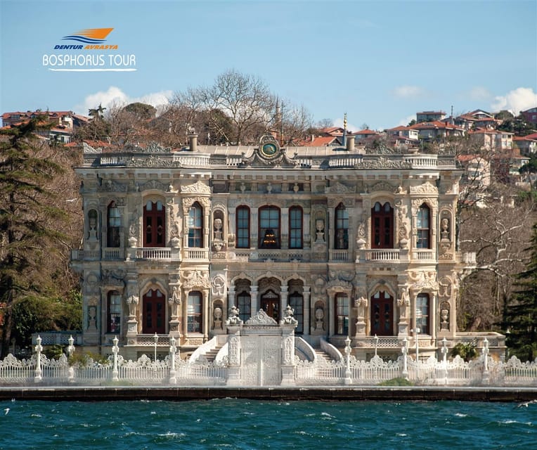 Istanbul: Bosphorus Cruise from Europe or Asia & Audio Guide - Choosing between Kabatas and Uskudar