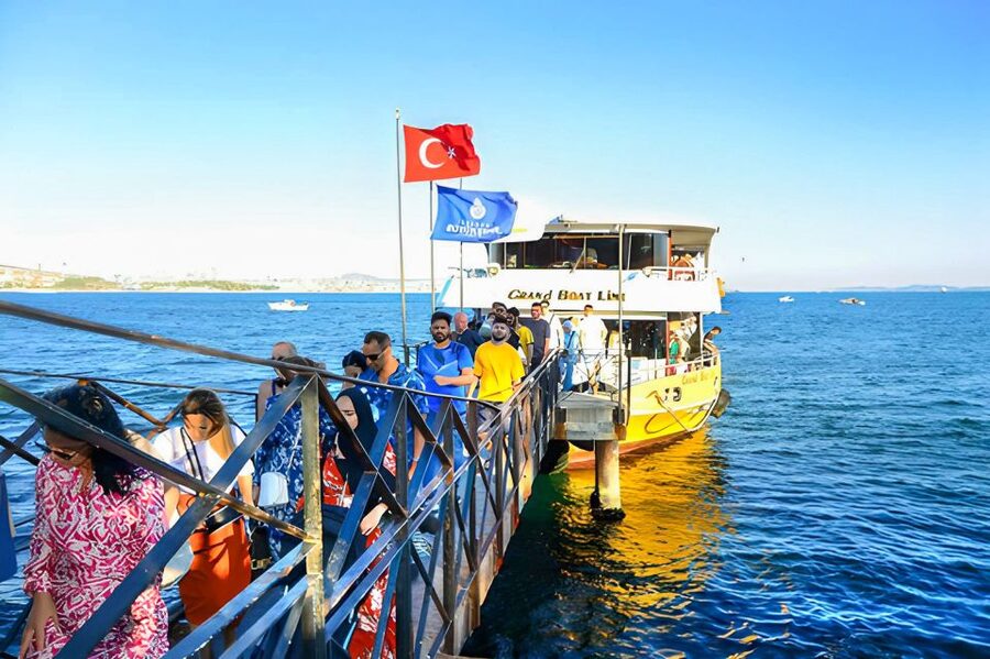 Istanbul: Bosphorus Cruise w/Audio Guide and Sunset Option - Six details worth knowing before you go