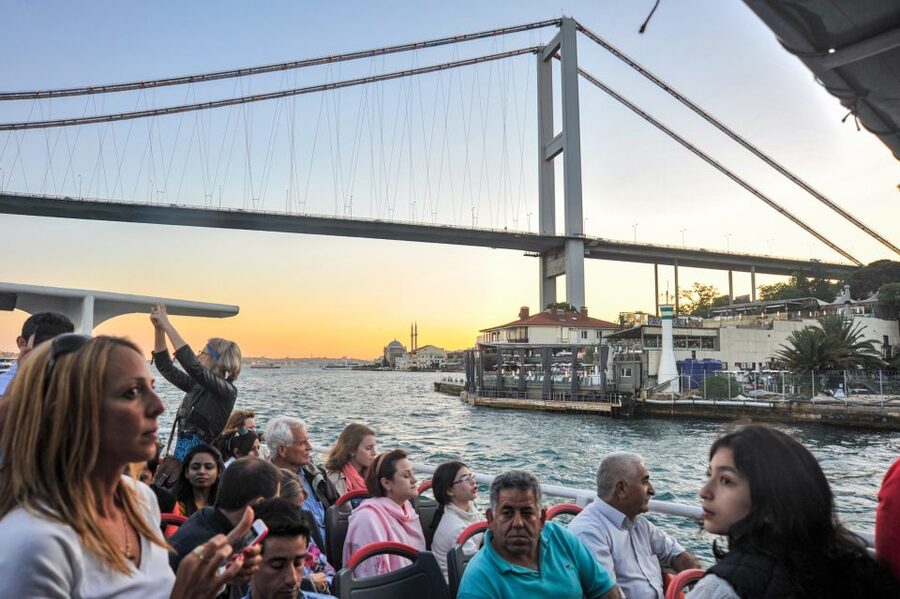 Istanbul: Bosphorus Cruise w/Audio Guide and Sunset Option - Dolmabahce Palace, Ortakoy, and the European shoreline