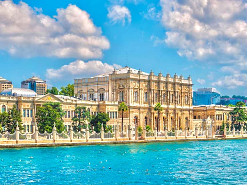 Istanbul:Dolmabahce Palace Skip-the-Line Entry & Audio Guide - The audio guide: useful freedom, limited personal help