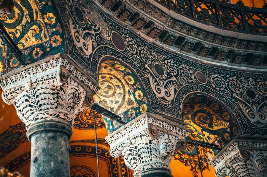 Istanbul: Hagia Sophia Skip-the-Ticket Line & Audio Guide - Why 9:00 AM can make the biggest difference