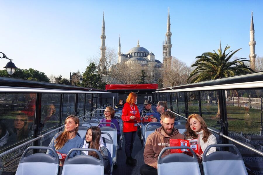 Istanbul: Hop-On-Hop-Off with Optional Audio Tour or Cruise - Sultanahmet, Eminönü, and the historic waterfront