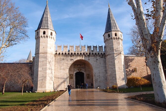 Istanbul Self-Guided Audio Tour - Dolmabahçe Palace is Ottoman luxury with a bill attached