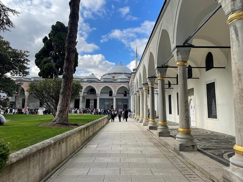 Istanbul: Topkapi Palace and Harem Ticket with Audio Guide - Key points to know before you book