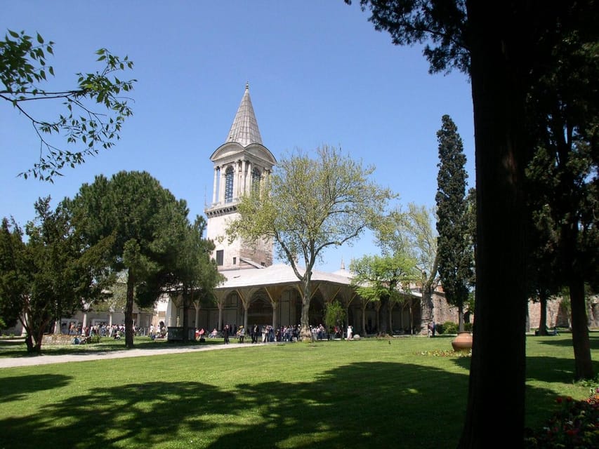 Istanbul: Topkapi Palace and Harem Ticket with Audio Guide - The Harem, the essential extra room
