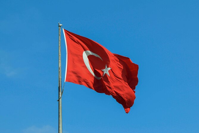 Istanbul Walking Tour with Audioguide on Your Smartphone - Topkapi Palace, the Tower of Justice, and Hagia Irene