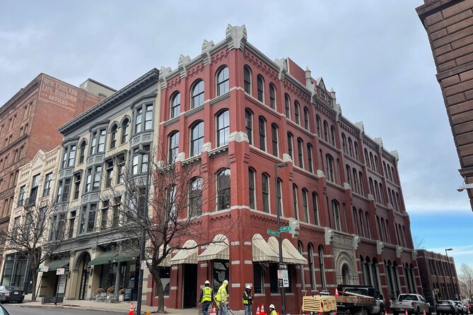 Kansas City Self-Guided Walking Audio Tour - Starting with Harry Truman and downtown power