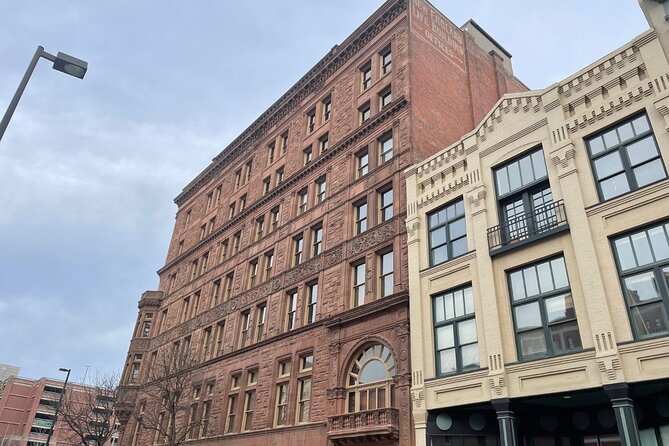 Kansas City Self-Guided Walking Audio Tour - The app, pacing, and route limits