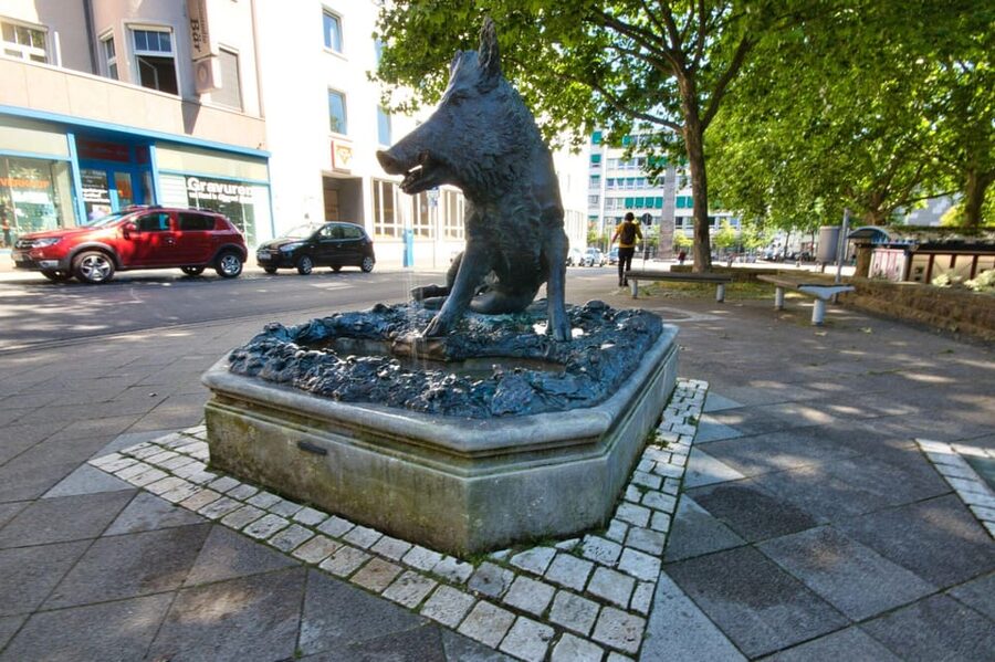 Kassel Old Town Audio Rally by P.I. Sir Peter Morgan - Sir Peter Morgan’s puzzles keep the route active
