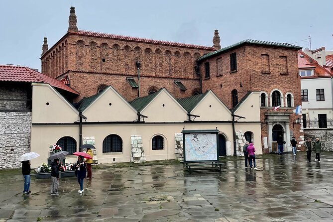 Krakow Jewish Ghetto and Quarter Audio Guided Walking Tour - Key points to know before you go