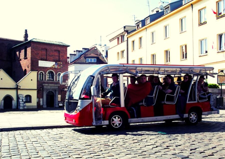 Krakow: Private Panoramic Tour by Golf Cart with Audio Guide - Is $195 good value?