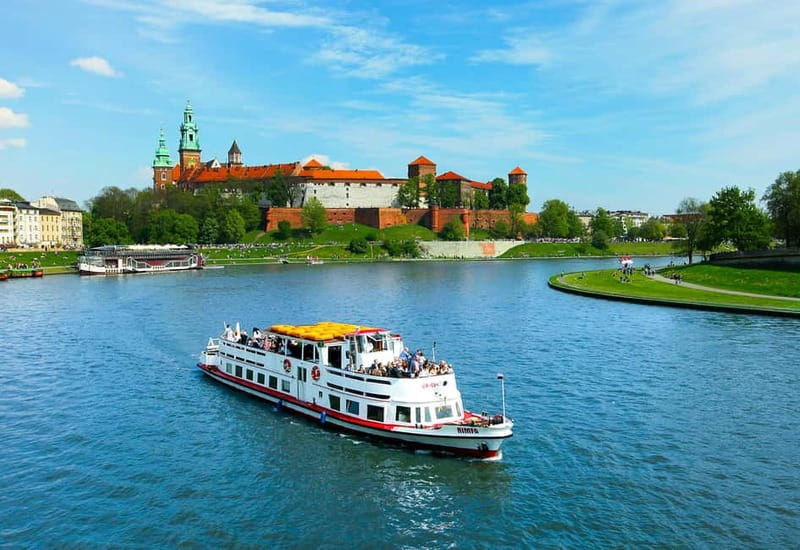 Krakow: Vistula River Sightseeing Cruise with Audio Guide - Why a Vistula cruise makes sense in Krakow