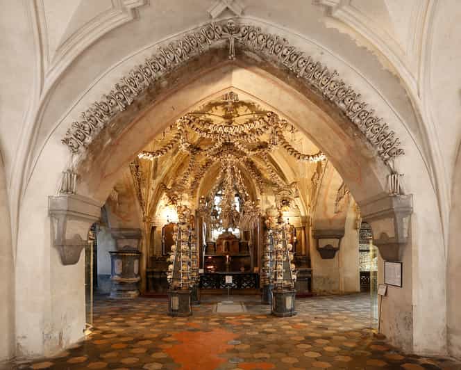 Kutná Hora: Sedlec Ossuary Skip-the-Line Ticket & Audioguide - Key points to know before you go