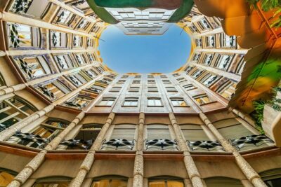 La Pedrera-Casa Mila Admission Ticket with Audioguide