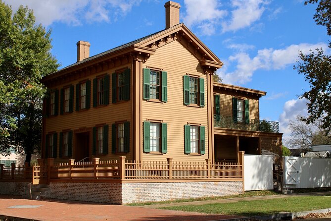 Land of Lincoln Smartphone Audio APP Self Guided Walking Tour - Starting at the Lincoln Home Visitor Center