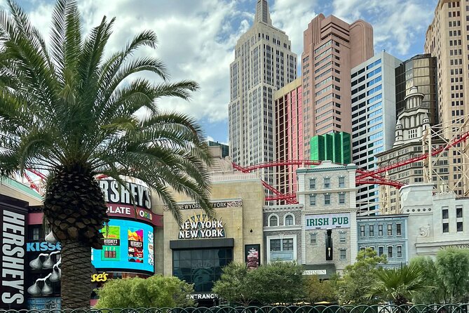 Las Vegas Neon and Secrets: Self-Guided Audio Tour - The High Roller provides the biggest visual pause