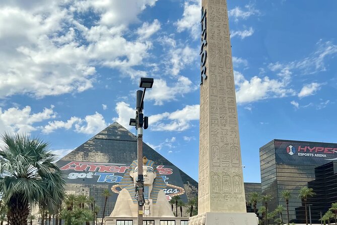 Las Vegas Neon and Secrets: Self-Guided Audio Tour - The Welcome sign begins with classic Las Vegas theater