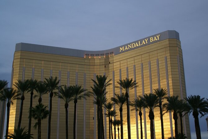 Las Vegas Strip Self-Guided Walking Audio Tour - Park MGM and New York-New York