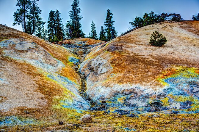 Lassen Volcanic National Park Self-Guided Audio Driving Tour - Sulphur Works introduces the park’s hot ground