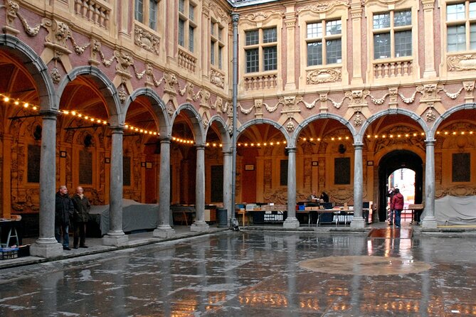 Lille: City Walk with Audio Guide in 7 Languages on your Phone - Rihour Palace and the Burgundian past