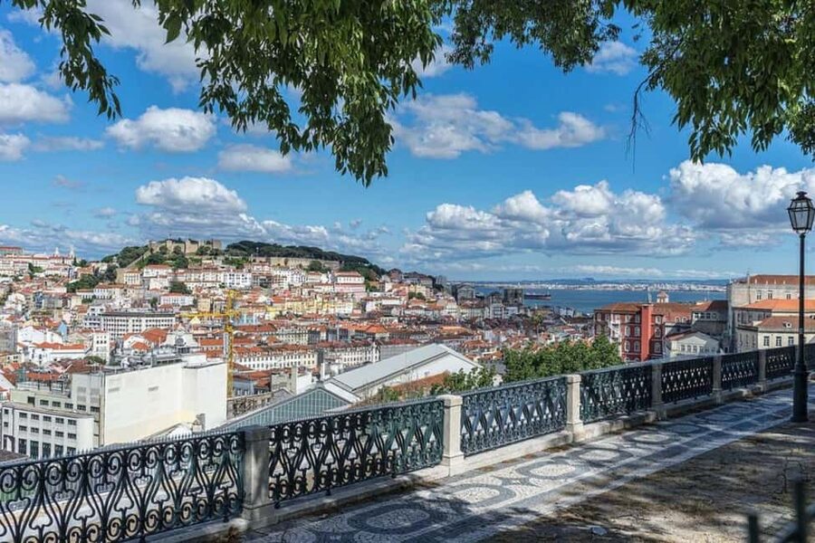 Lisbon: City Audio Guide with 24-Hour Transportation Pass - Starting beside the Dom Pedro IV statue