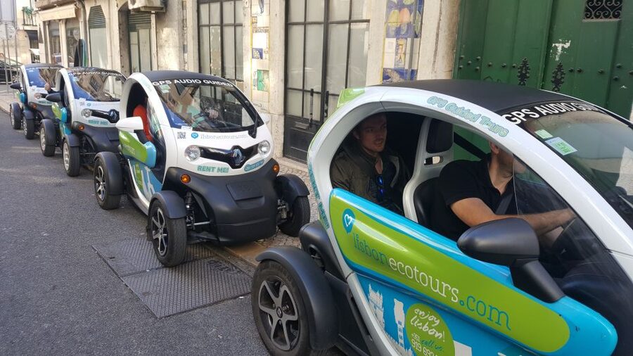 Lisbon: Electric Car Moorish Tour with GPS Audio Guide - Graça, Senhora do Monte, and the northern viewpoints